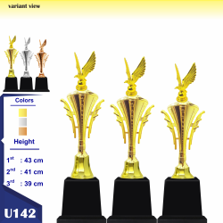 U142